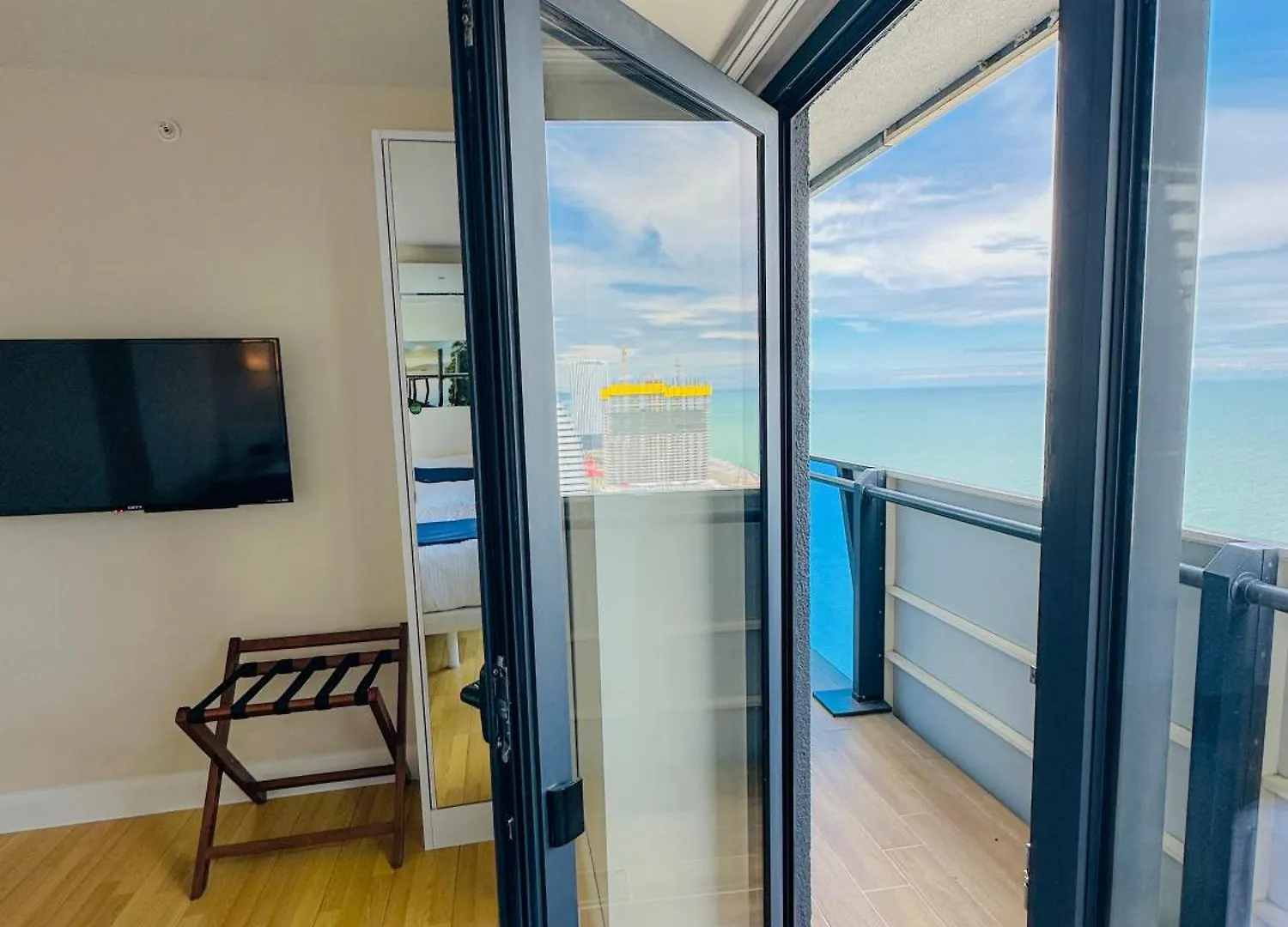 Seaside Vip Hotel Batumi 0*,  Georgia