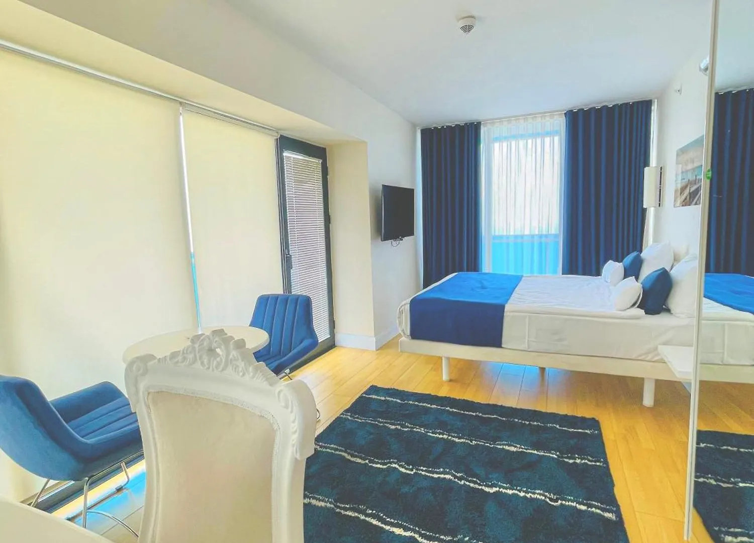 דירה באטומי Seaside Vip Hotel גאורגיה