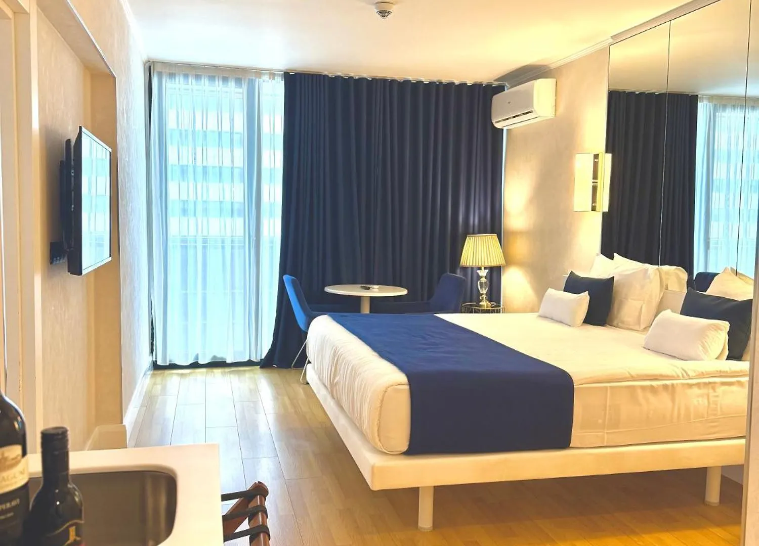 דירה באטומי Seaside Vip Hotel