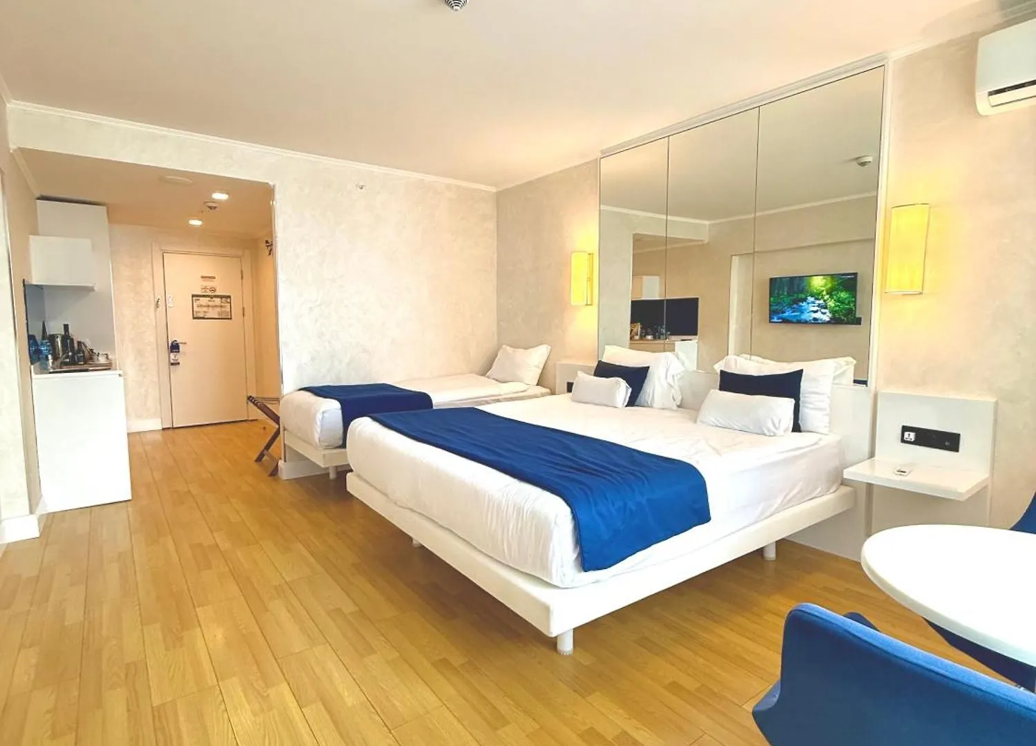 דירה באטומי Seaside Vip Hotel גאורגיה